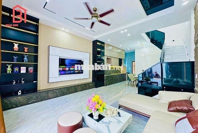 🔴🆘 Nhà Quận Cẩm Lệ 🆘 2 tầng hiện đại, kiệt ô tô đường Tôn Đản