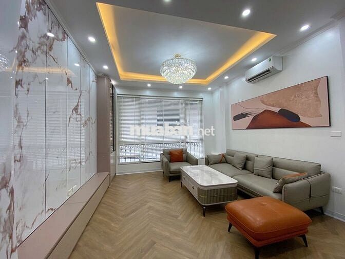 BÁN NHÀ VIP CẦU GIẤY – Ô TÔ TRÁNH, VÀO NHÀ – Ở NGAY, KINH DOANH ĐỈNH