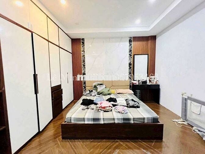 Biệt thự mini 6m x 27m. 160m2 3 tầng 1/ Hẻm nhựa thông Trung Mỹ Tây