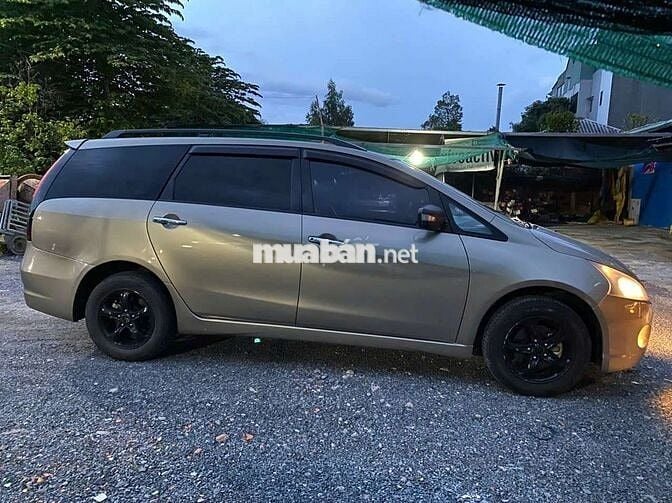 Bán xe Mitsubishi Granrit 7 chổ 2006