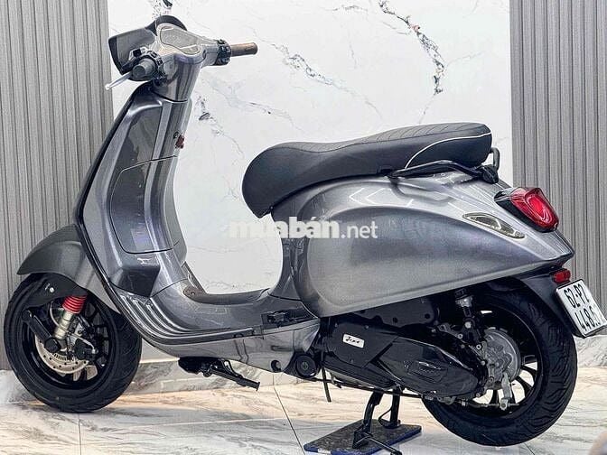 vespa 150 2023 bst 9chủ máy zin nợ xấu trả 50% ạ
