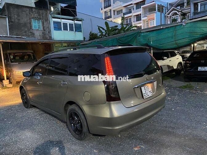 Bán xe Mitsubishi Granrit 7 chổ 2006