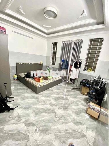 NHÀ 6TẦNG, CÓ THANG MÁY, MT TRƯƠNG THỊ HOA, Q12, GIÁ TỐT KD NHỘN NHỊP