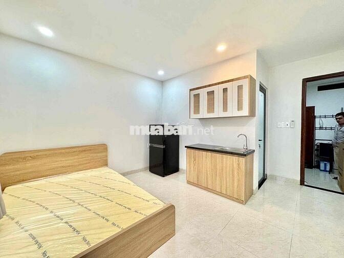 Cho Thuê Studio 30m2 3ng2xe Cửa Sổ Thoáng Kế Bên ĐH Hoa Sen Quận 10