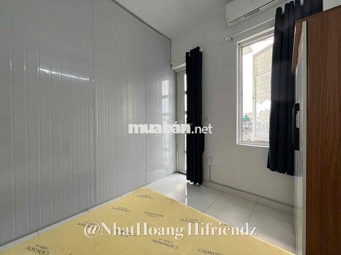 Cho Thuê 2PN 5ng5xe Full NT Cửa Sổ Ngay MT Âu Cơ Gần Vòng Xoay LĐH Q10