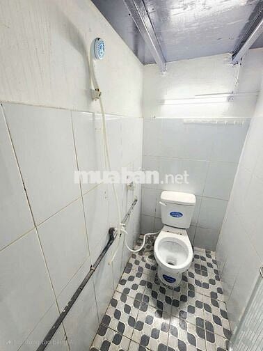 PHÒNG AN NINH TỰ DO KHÔNG CHUNG CHỦ TẠI CẦU VƯỢT LINH XUÂN KHA VẠN CÂN