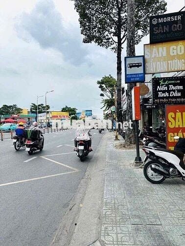Nhà Mặt Tiền trệt suốt 3pn3wc 72m2 Phan Văn Trị P10