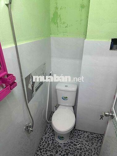 Cho thuê phòng trọ 30m2 có gác cao gần Emart Phan Huy Ích