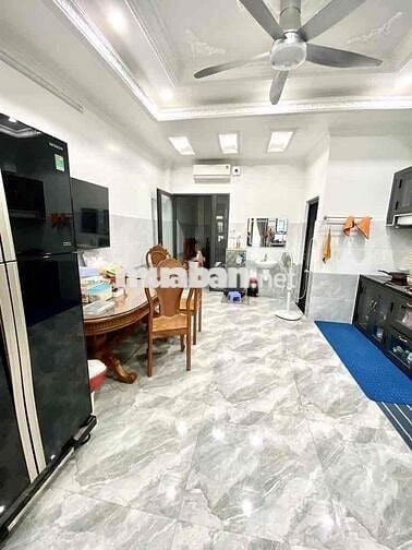 NHÀ 6TẦNG, CÓ THANG MÁY, MT TRƯƠNG THỊ HOA, Q12, GIÁ TỐT KD NHỘN NHỊP