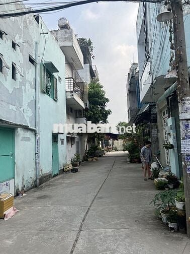 Bán nhà giáp Lê Văn Quới, 40m2, nhỉnh 3 tỷ