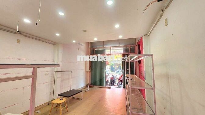Bán Nhà Mặt Tiền Kinh Doanh Nguyễn Hoàng