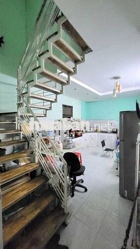 Bán căn nhà đẹp 60m2, đường Chuyên Dùng Chính, Quận 7, nhỉnh 4 tỷ
