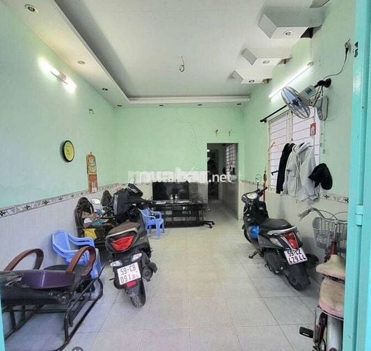 Bán căn nhà đẹp 60m2, đường Chuyên Dùng Chính, Quận 7, nhỉnh 4 tỷ