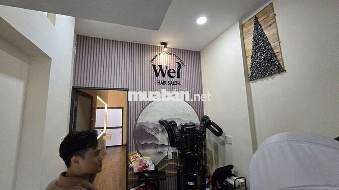 Nhà cho thuê nguyên căn ngang 8m đường Huỳnh Văn Bánh Phú Nhuận đep