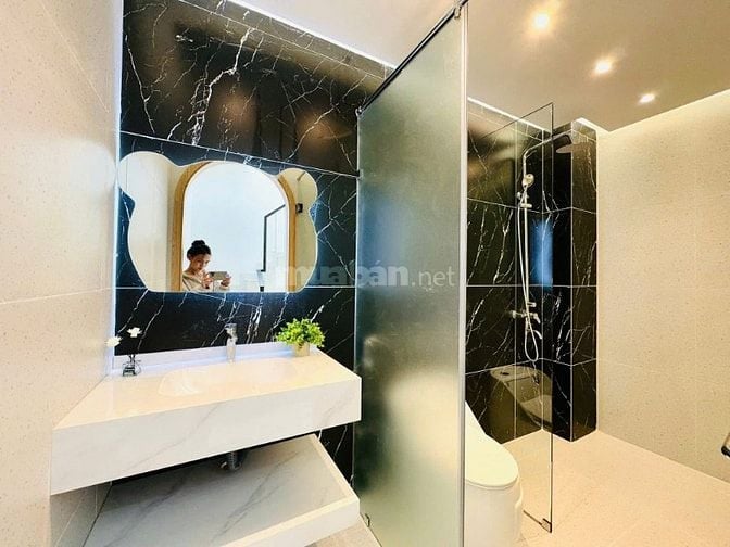 Hạ giá bán nhanh căn nhà Hai Bà Trưng - Quận 3 - Giá hạ còn 4 tỷ 290