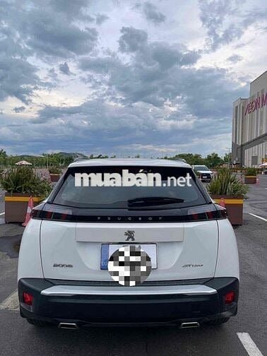 Peugeot 2008 2022 GT Line 1.2 AT - 34000 km
