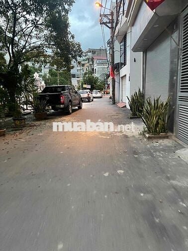 Xala Lô góc 50m mt4,5m, ô tô tránh,vào nhà, Kinh doanh,nở hậu,an sinh