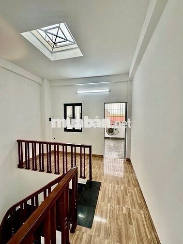 Anh Dũng cần bán nhà 5t,44m tại Ngô Quyền,HĐ,tiện ích tốt chỉ 8t