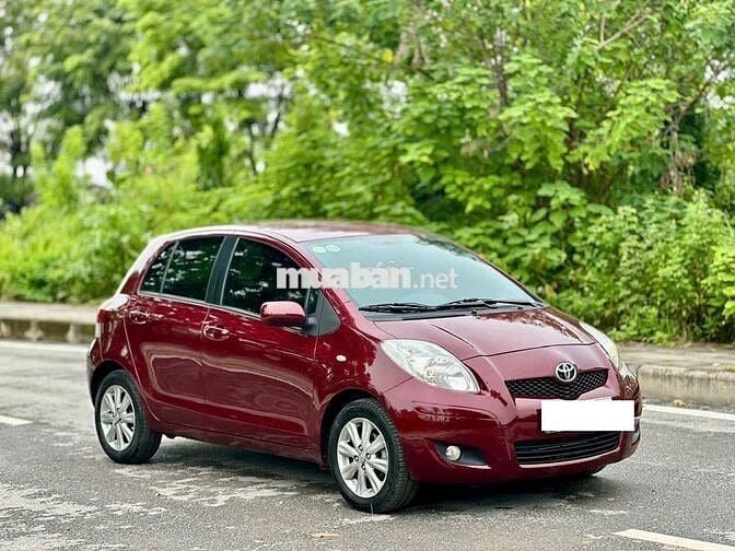 Toyota yaris 1.3AT ngập Nhật