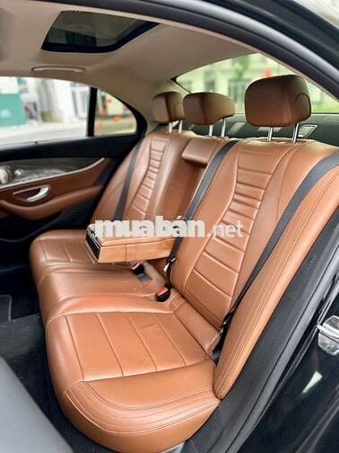 Mer E300 AMG 2017 Đen/nâu