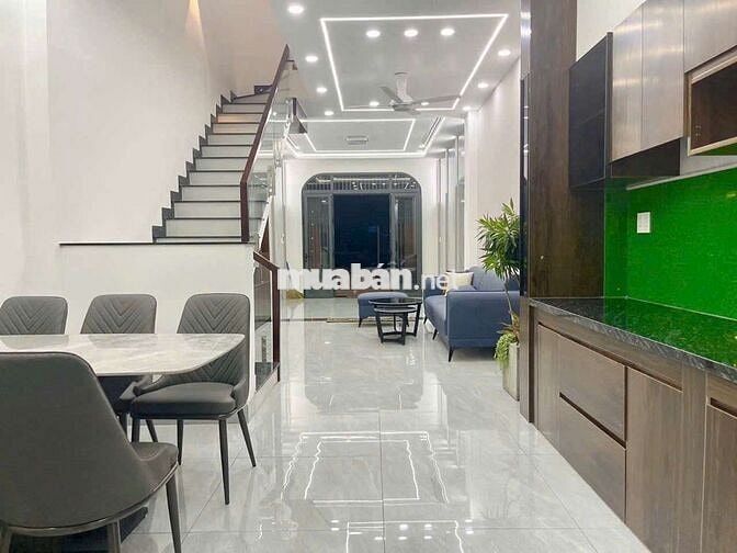 Nhà 1 trệt 2 lầu 4p ngủ gần VSIP 1 kế đường 22/12,chợ đêm hoà lân