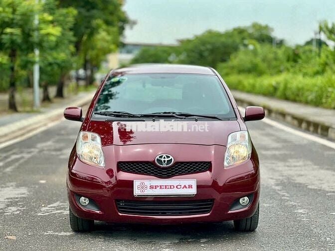Toyota yaris 1.3AT ngập Nhật