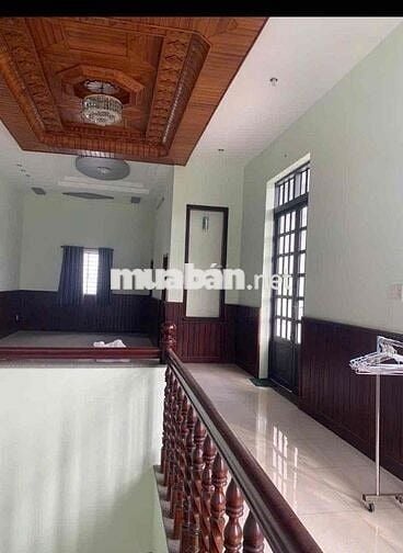 Cho thuê nhà có sẵn nội thất gần VinCom, bệnh viện Hoàn Mỹ. Phường Tân