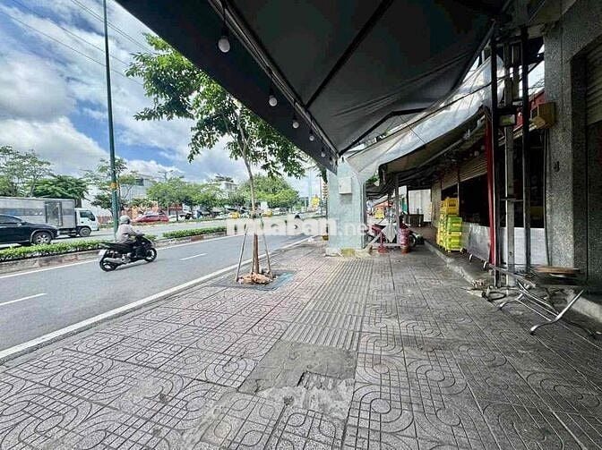 Nhà nguyên căn diện tích khủng ngay Phạm Văn Đồng, Bình Thạnh