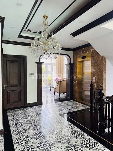 Biệt thự mặt tiền Vũ Phương Đề đường 20m, 466,8m2 ( 20*23 ), SHR