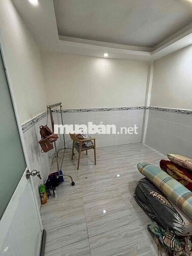 Nhà 3Pn Hà Huy Giáp Sân Xe Hơi Rộng Ngay Cao Đẳng Điện Lực