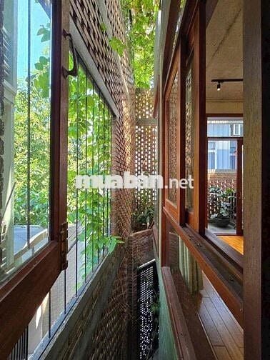 Nhà Sân Vườn Đẹp Hải Châu - 3PN - 18 triệu