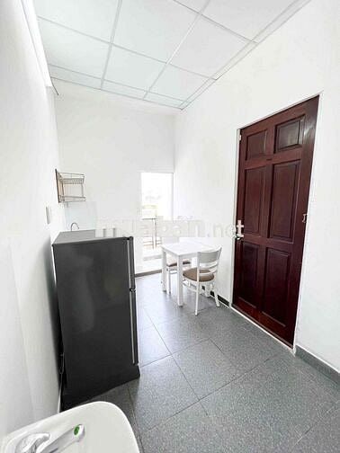Phòng trọ Phú Nhuận Ban Công giá rẻ