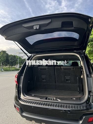 FORD EVEREST 2018 SỐ TỰ ĐỘNG CÓ HỖ TRỢ VAY 70%