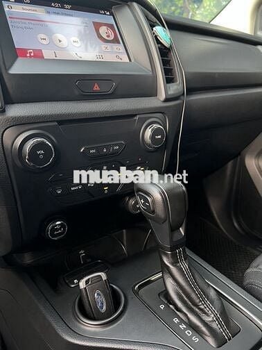 FORD EVEREST 2018 SỐ TỰ ĐỘNG CÓ HỖ TRỢ VAY 70%