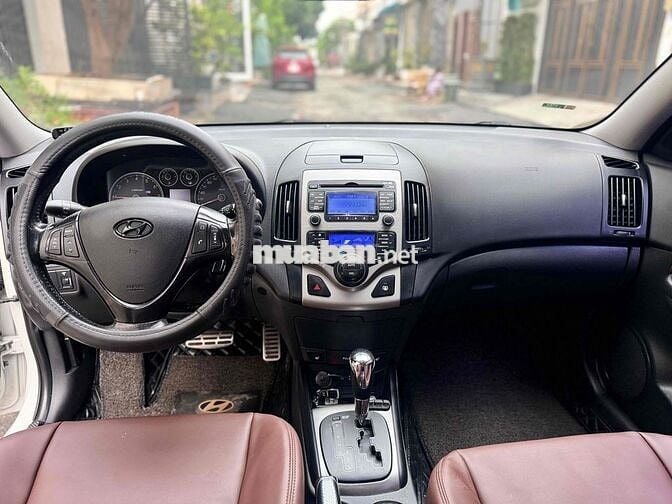 Hyundai i30 2009 1.6 AT xe nhập khẩu Hàn Quốc