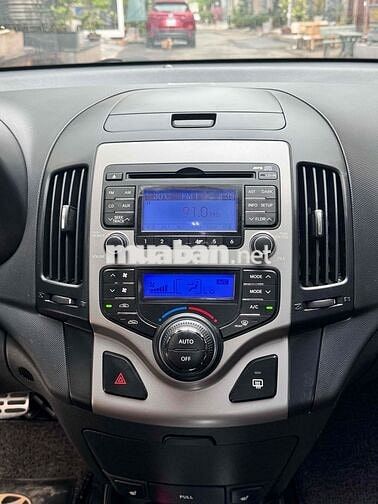 Hyundai i30 2009 1.6 AT xe nhập khẩu Hàn Quốc