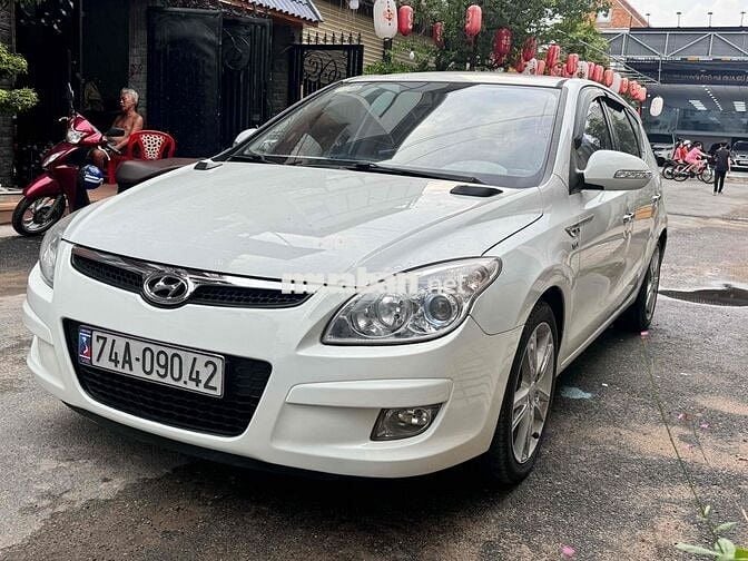 Hyundai i30 2009 1.6 AT xe nhập khẩu Hàn Quốc