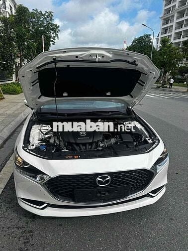 Mazda 3 2023 1.5L Luxury - 25000 km chuẩn contomet