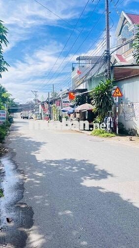 Nhà Mặt Tiền Kinh Doanh Dĩ An – Chỉ 3 tỷ 3  Gần chợ