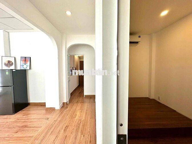 CHO THUÊ CĂN HỘ 1N1K BA ĐÌNH HẦM XE THANG MÁY BẢO VỆ MỚI XÂY FULL NT