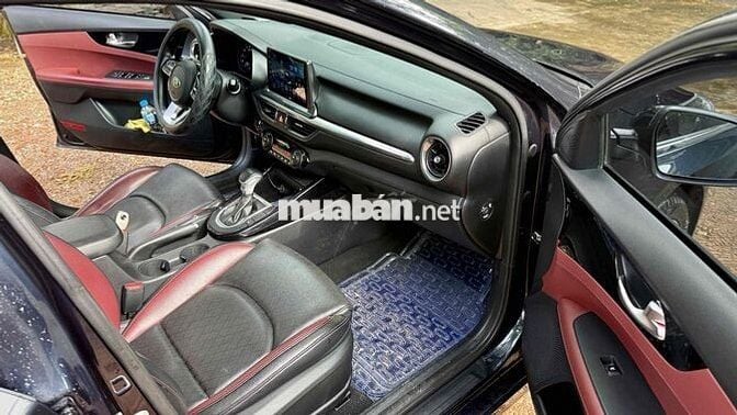 Kia Cerato 2021 2.0 AT PREMIUM - 57000 km