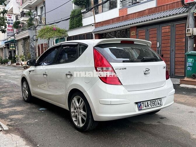 Hyundai i30 2009 1.6 AT xe nhập khẩu Hàn Quốc