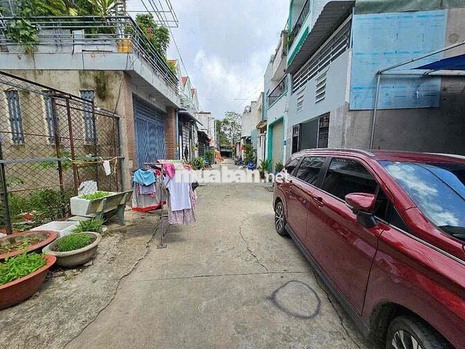 Đất 2 mặt tiền trước và sau gần chợ Tân Long, p Tân Đông Hiệp Tp Dĩ An