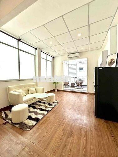 CHO THUÊ CĂN HỘ 1N1K BA ĐÌNH HẦM XE THANG MÁY BẢO VỆ MỚI XÂY FULL NT