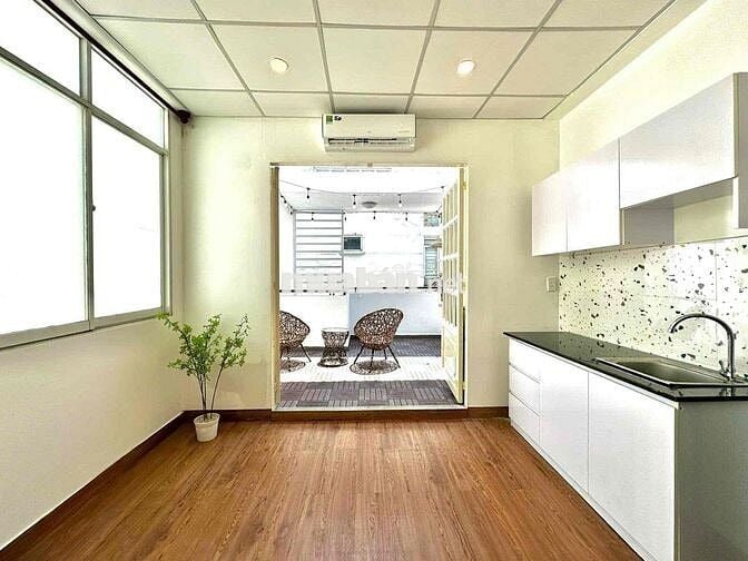 CHO THUÊ CĂN HỘ 1N1K BA ĐÌNH HẦM XE THANG MÁY BẢO VỆ MỚI XÂY FULL NT