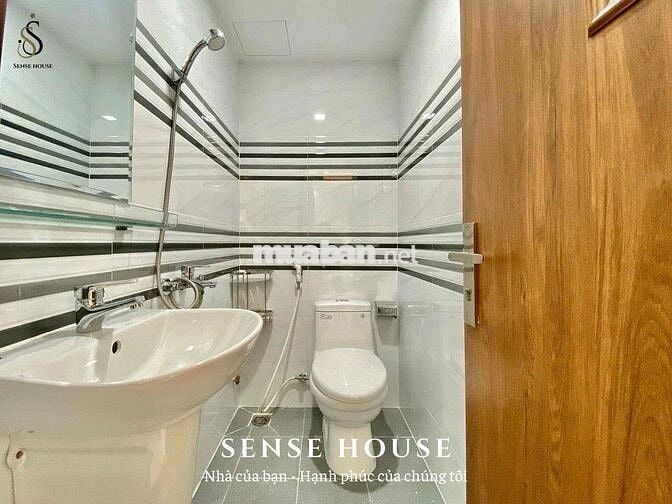 CHDV full nội thất ban công, cửa sổ ngay ĐH Văn Hiến và ĐH Công Thương