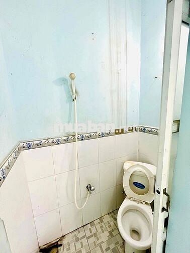 CHO THUÊ NHÀ - 2PN 2WC - 45m2 - Gần Chợ Bà Chiễu - Cầu Bông