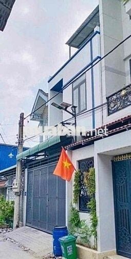 Bán nhà trệt 2 lầu Lái Thiêu giáp quốc lộ 13, ngay cầu Phú Long