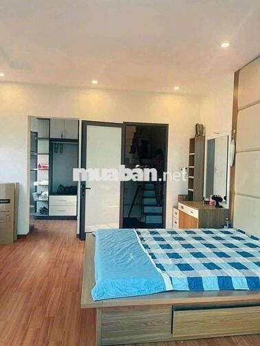 Cho thuê nhà 5 tầng kiệt oto Nguyễn Hữu Thọ