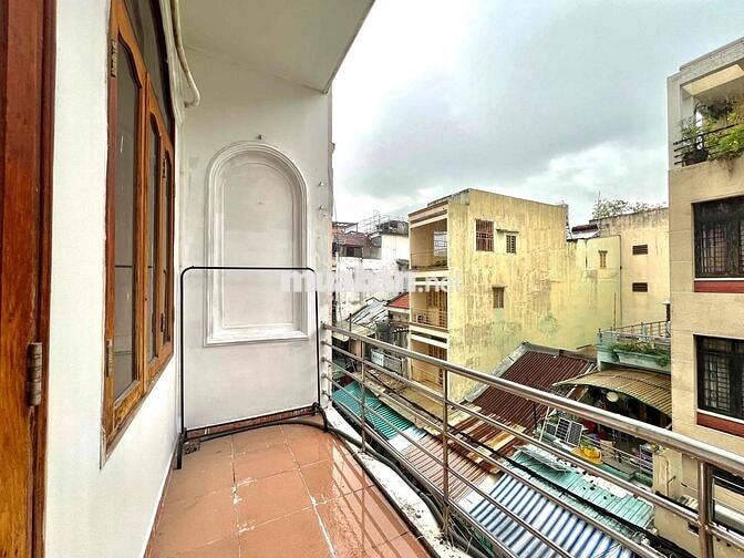 Cho Thuê Studio Balcon 35m2 4ng4xe Full NT Ngay Gần ĐH Kinh Tế UEH SGU